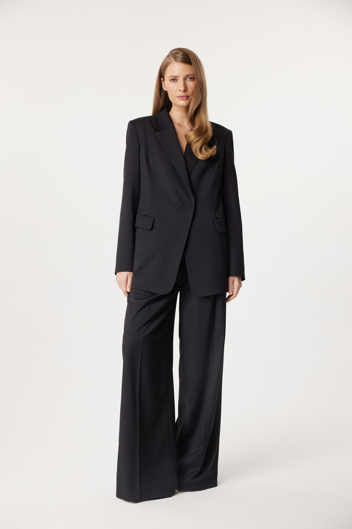 Брюки прямые Iman , черный, арт. FR24SS1PN03FLW120BL купить в интернет-магазине Брюки прямые Iman , черный, арт. FR24SS1PN03FLW120BL купить в интернет-магазине