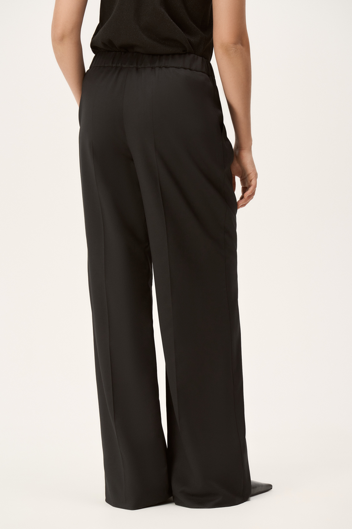 Брюки прямые Iman , черный, арт. FR24SS1PN03FLW120BL купить в интернет-магазине Брюки прямые Iman , черный, арт. FR24SS1PN03FLW120BL купить в интернет-магазине