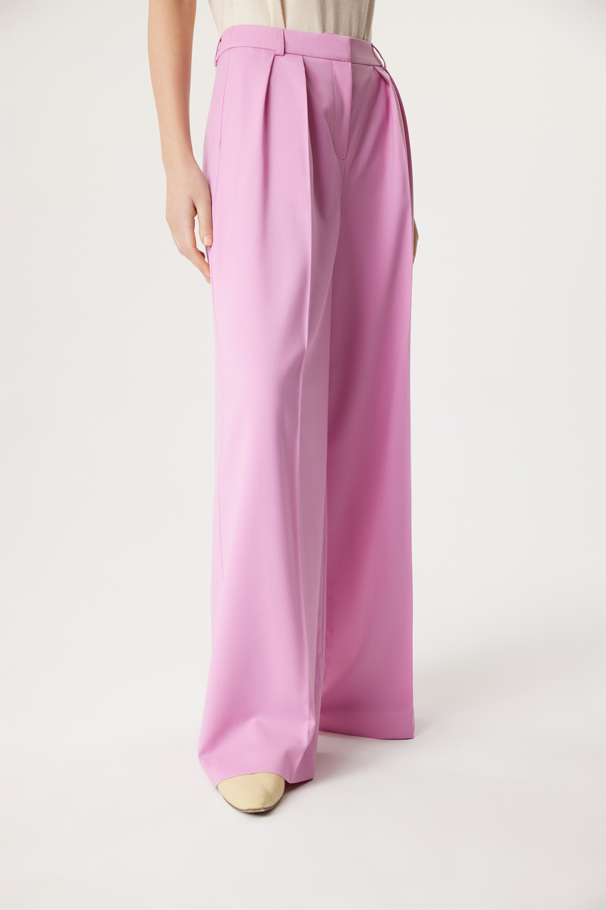 Брюки прямые Iman , розовый, арт. FR24SS1PN03FLW120PN купить в интернет-магазине Брюки прямые Iman , розовый, арт. FR24SS1PN03FLW120PN купить в интернет-магазине