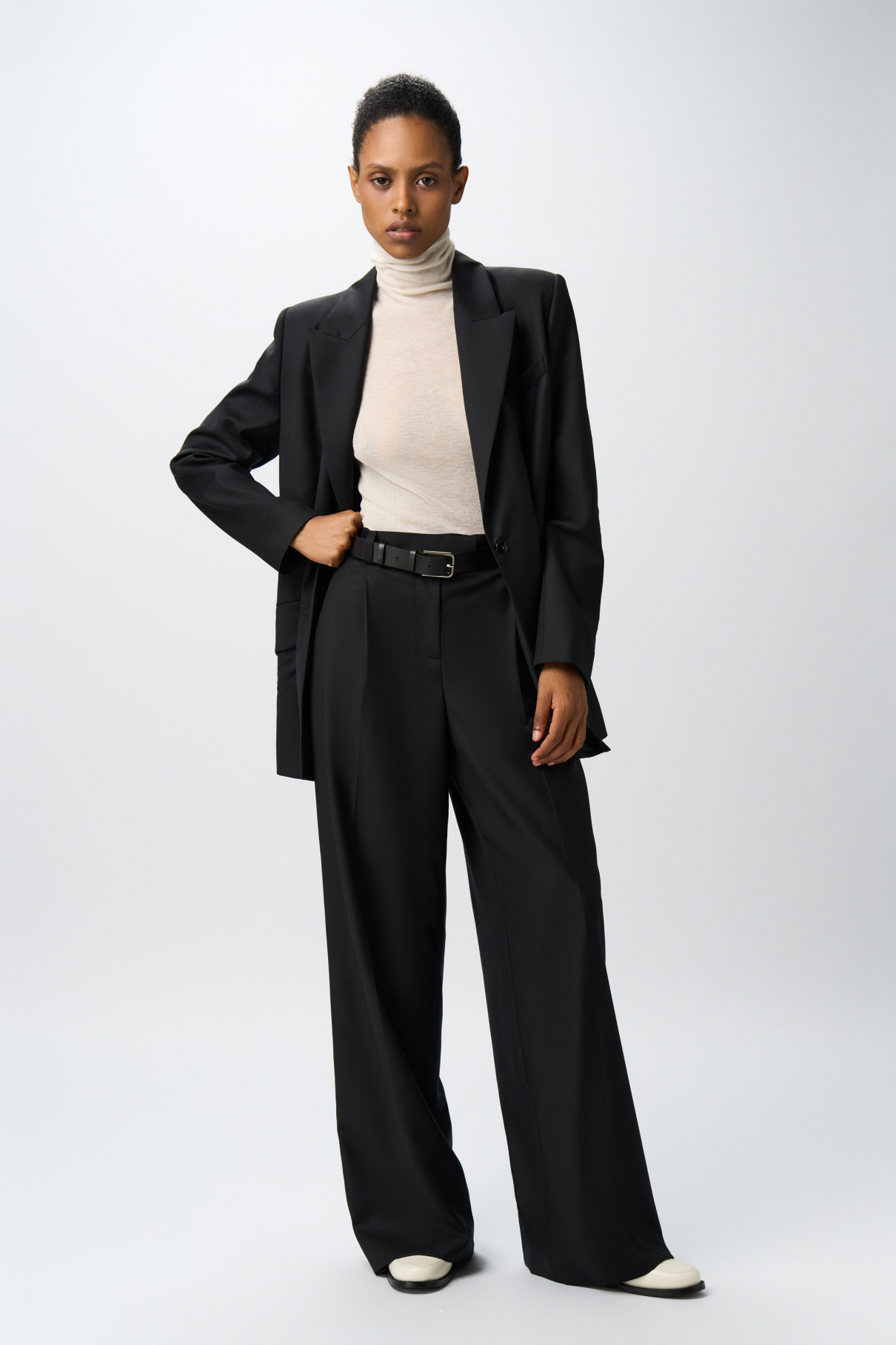 Брюки Rukba , черный, арт. FR24SS1PN03PCW100BL купить в интернет-магазине Брюки Rukba , черный, арт. FR24SS1PN03PCW100BL купить в интернет-магазине