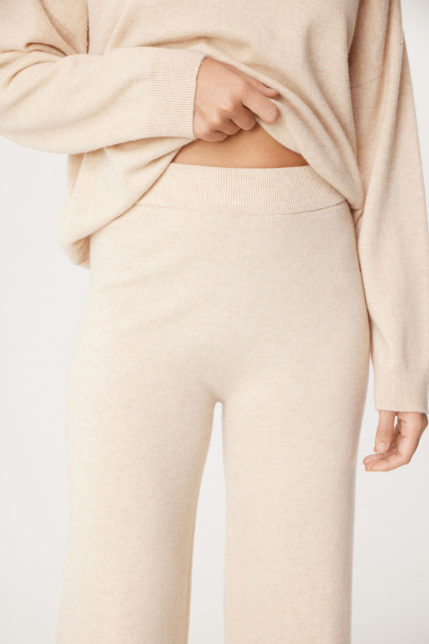 Брюки трикотажные Celestyna , бежевый, арт. FR23FW4PN030K200BG купить в интернет-магазине