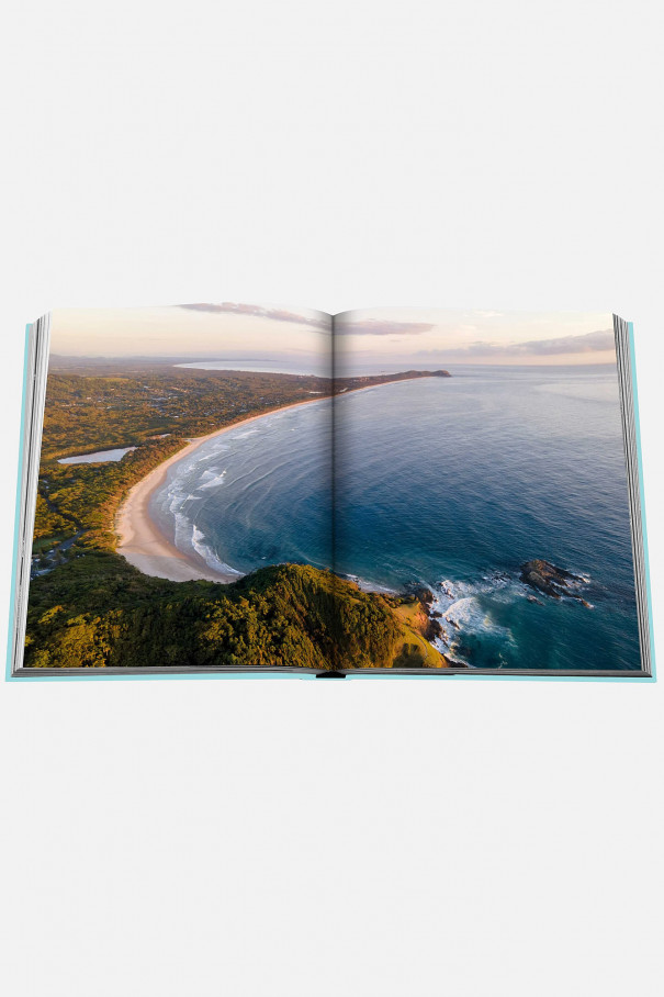 Книга ASSOULINE Byron Bay