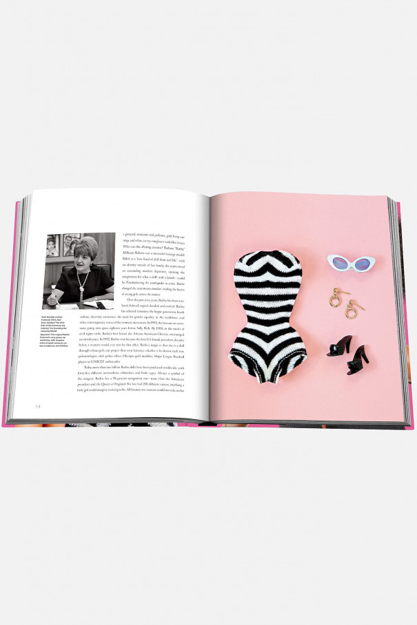 Книга ASSOULINE Barbie