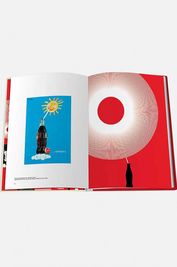 Книга ASSOULINE Kiss the Past Hello