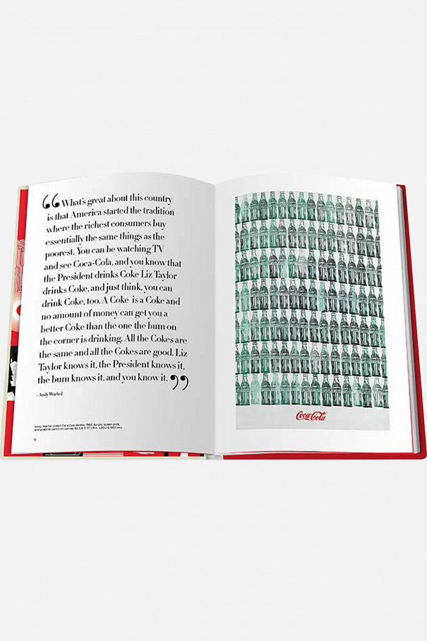 Книга ASSOULINE Kiss the Past Hello