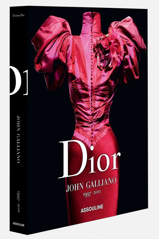 Книга ASSOULINE Dior by John Galliano