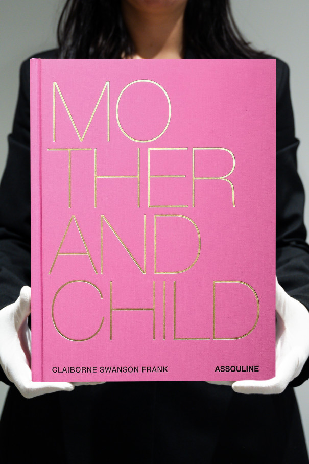 Книга ASSOULINE Mother and Child