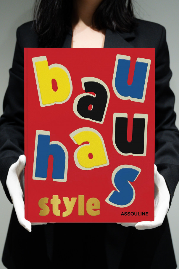 Книга ASSOULINE Bauhaus Style