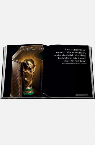 Коллекционная книга Louis Vuitton: Trophy Trunks by Assouline ,  арт. 9781649801272 купить в интернет-магазине