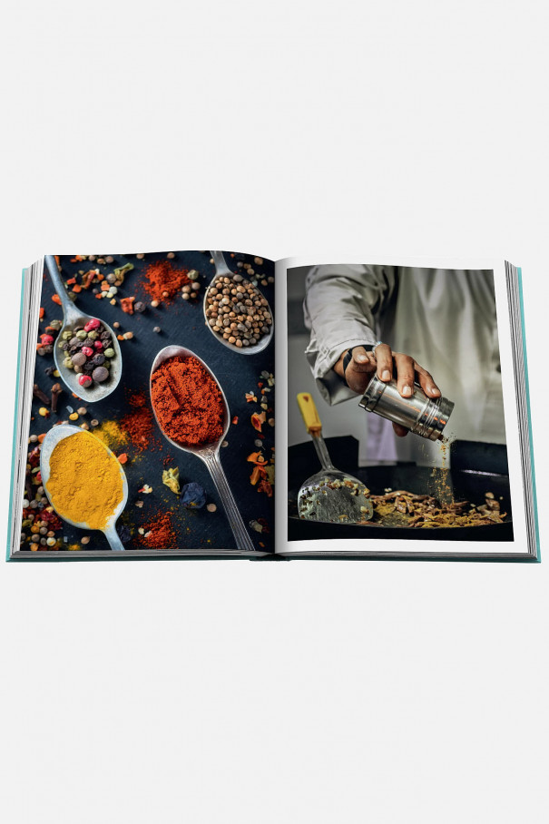 Книгa Assouline Saudi Arabia: Red Sea, The Saudi Coast