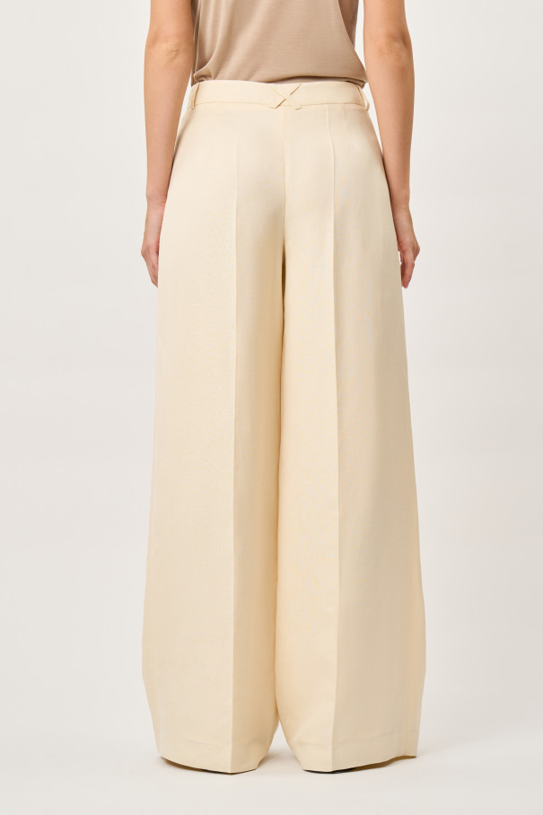 Брюки Iness , молочный, арт. FR24SS1PN03FLW350ML купить в интернет-магазине