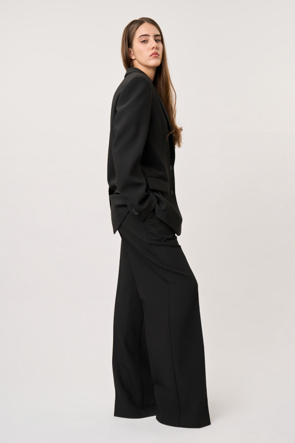 Однобортный приталенный жакет черный , чёрный, арт. FR22FW1J03W200B купить в интернет-магазине